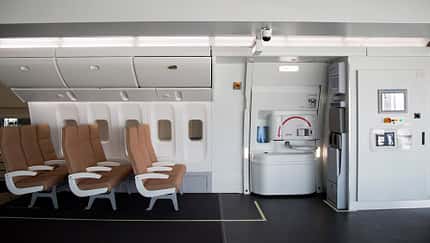 Lufthansa bestellt 777X-Kabinentrainer bei Spatial