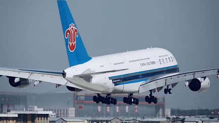 China Southern: Erste A380-Probelandung in Daxing
