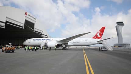 Erste 787-9 von Turkish Airlines trifft in Istanbul ein
