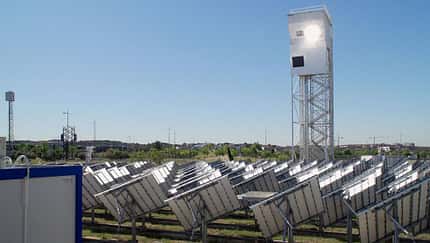 Kerosin aus Sonnenkraft, CO2 und Wasser
