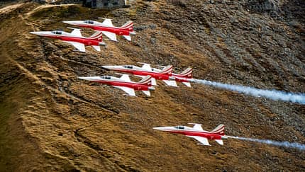 Patrouille Suisse fliegt übers falsche Dorf