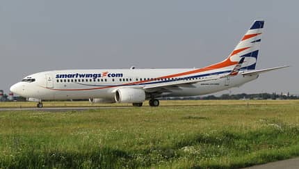 Boeing 737 fliegt zwei Stunden mit einem Triebwerk