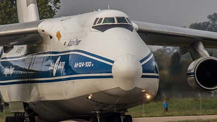 Volga Dnepr mottet zwei An-124 ein und rüstet vier auf