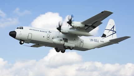 Lockheed Martin LM-100J Frachter ist zugelassen.