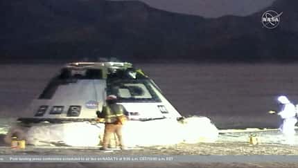 Boeing CST-100 Starliner nach der Landung in White Sands am 22. Dezember 2019.