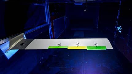 DLR testet intelligente Flügelklappen im Windkanal.