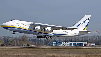 Antonow An-124-100M 