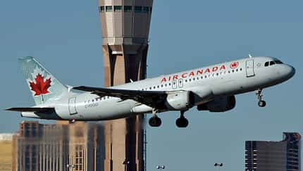 Air Canada verabschiedet ihre erste A320