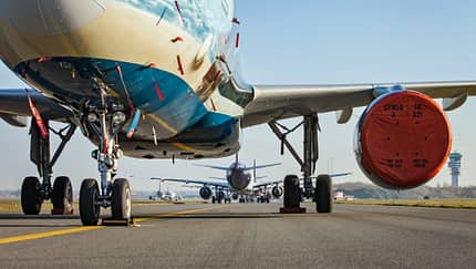 So halten Airlines langzeitgeparkte Flugzeuge fit