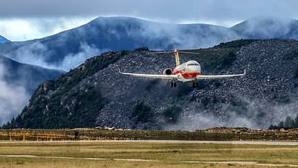 Comac ARJ21 testet Starts auf 4411 Metern