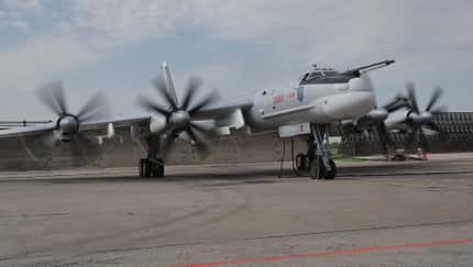 Tupolew Tu-95MSM startet zum Erstflug