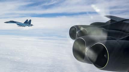 B-52 der USAF nähern sich der Halbinsel Krim
