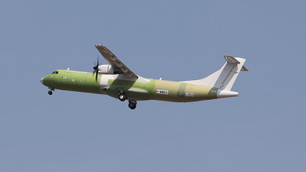 ATR 72-600F hebt zum Erstflug ab