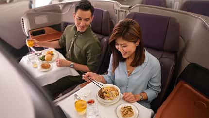 Asiana macht Rundflüge, Singapore ein Restaurant