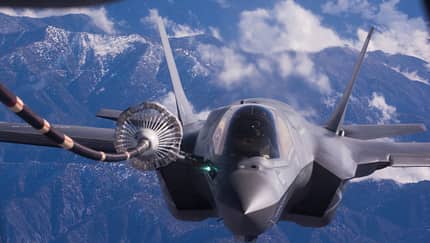 VMFA-121 makes its maiden voyage to Japan