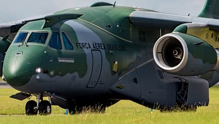 Ungarn kauft bei Embraer zwei KC-390