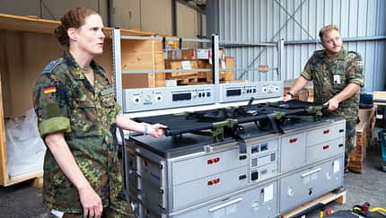 Lufthansa Technik lieferte neue Patienten-Transporteinheiten für die A330 MRTT der NATO-Länder.