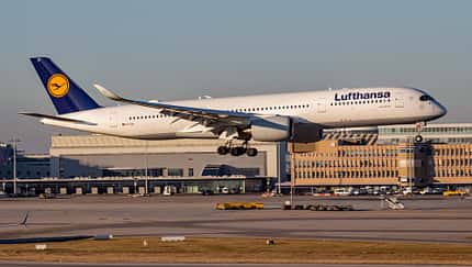 Neuer Anstrich für Lufthansas erste A350