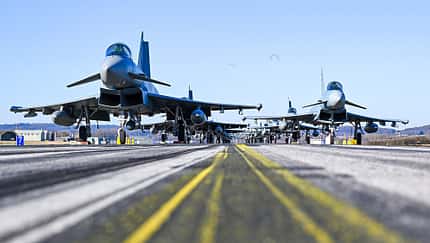 Elephant Walk beim Taktischen Luftwaffengeschwader 74 in Neuburg im März 2021.