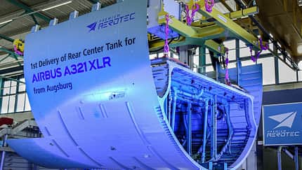 Premium Aerotec übergibt ersten XLR-Rumpftank