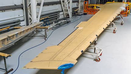 Bei AeroComposite in Uljanowsk wurde der erste MS-21-Flügel aus russischen Verbundwerkstoffen gebaut.
