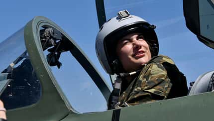 Hier kommen Russlands erste Kampfjet-Pilotinnen