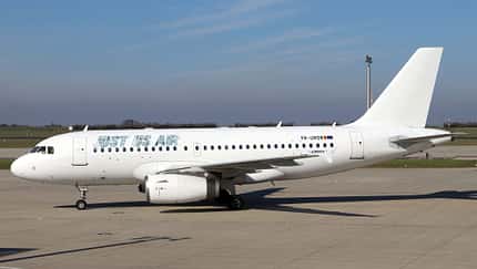 Just Us Air aus Rumänien fliegt für Green Airlines mit A319 ans Mittelmeer.