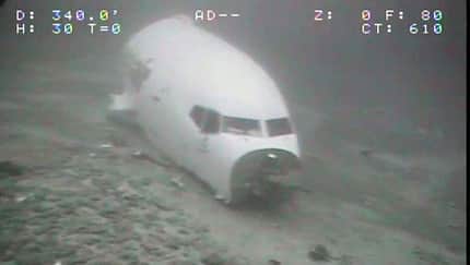 Die vor Hawaii notgewasserte Boeing 737-200C von Transair liegt in etwa 120 Metern Tiefe.