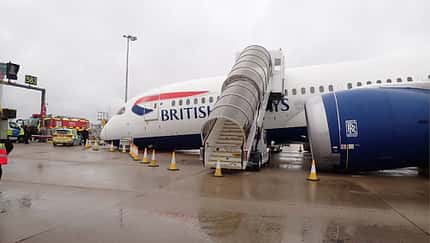 787 von British Airways legt sich auf die Nase