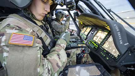 UH-60V sind umgebaute Sikorsky UH-60A/L mit Bildschirmcockpit und anderen Avionik-Upgrades.