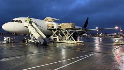 Airbus A321P2F im Einsatz bei Titan Airways. 