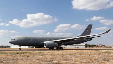 Die Vereinigten Arabischen Emirate stocken ihre A330-MRTT-Flotte von drei auf fünf Maschinen auf. 