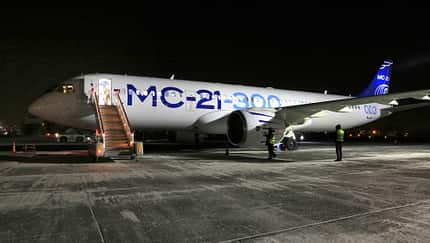 Zum ersten Mal fliegen Passagiere mit der Irkut MS-21