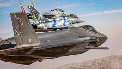 Deutsche Eurofighter über der Knesset