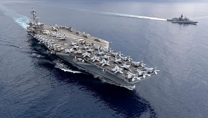 Flugzeugträger Vinson und Truman im Dezember 2021