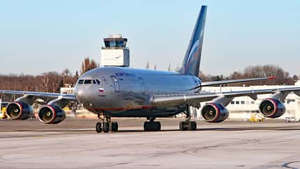 Russland klopft den Staub von elf abgestellten Jets