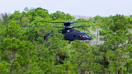Super-Heli Defiant X zeigt im Gelände, was er kann