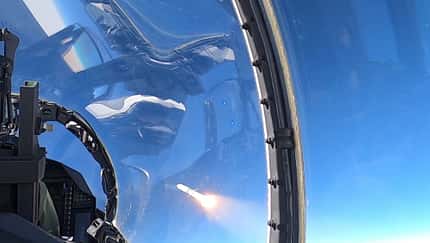 Die Boeing F-15EX hat im Januar 2022 erstmals eine AIM-120D AMRAAM verschossen.