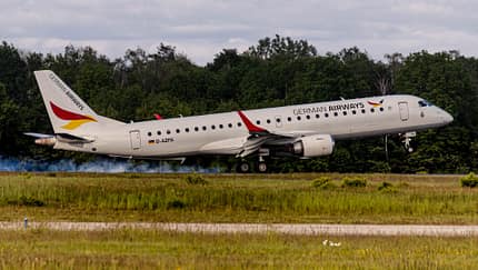 Embraer E190 LR von German Airways.