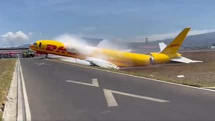 Boeing 757 von DHL bricht nach Landung auseinander