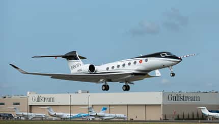 Gulfstream G800 startet zum Erstflug