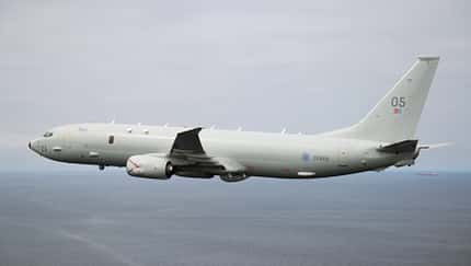 RAF-Poseidon rettet Ruderer aus Seenot