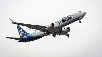 737-9-Delivery-1