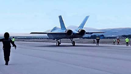 Türkischer Stealth-Fighter bei Rolltests erwischt