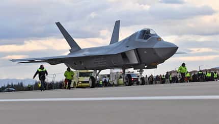 Turkish Aerospace zeigt Kampfjet-Mockup in Paris