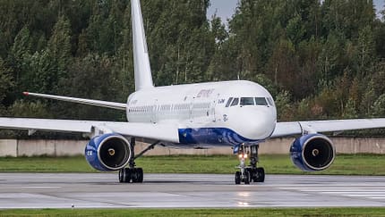 Die erste wachgeküsste Tupolew Tu-214 fliegt wieder 
