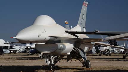 Wie viele US-F-16 warten in der Wüste auf eine zweite Chance?