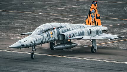 F-5F Tiger rollend am Boden