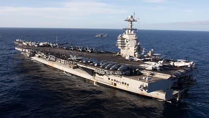 USS Gerald Ford aus der Luft