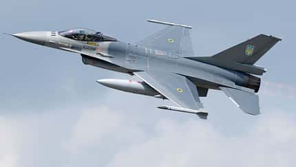 F-16 Start